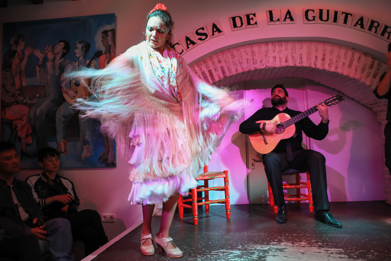 sevilla-2100-flamenco-danseres