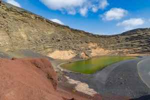 Lanzarote verkennen met een huurauto