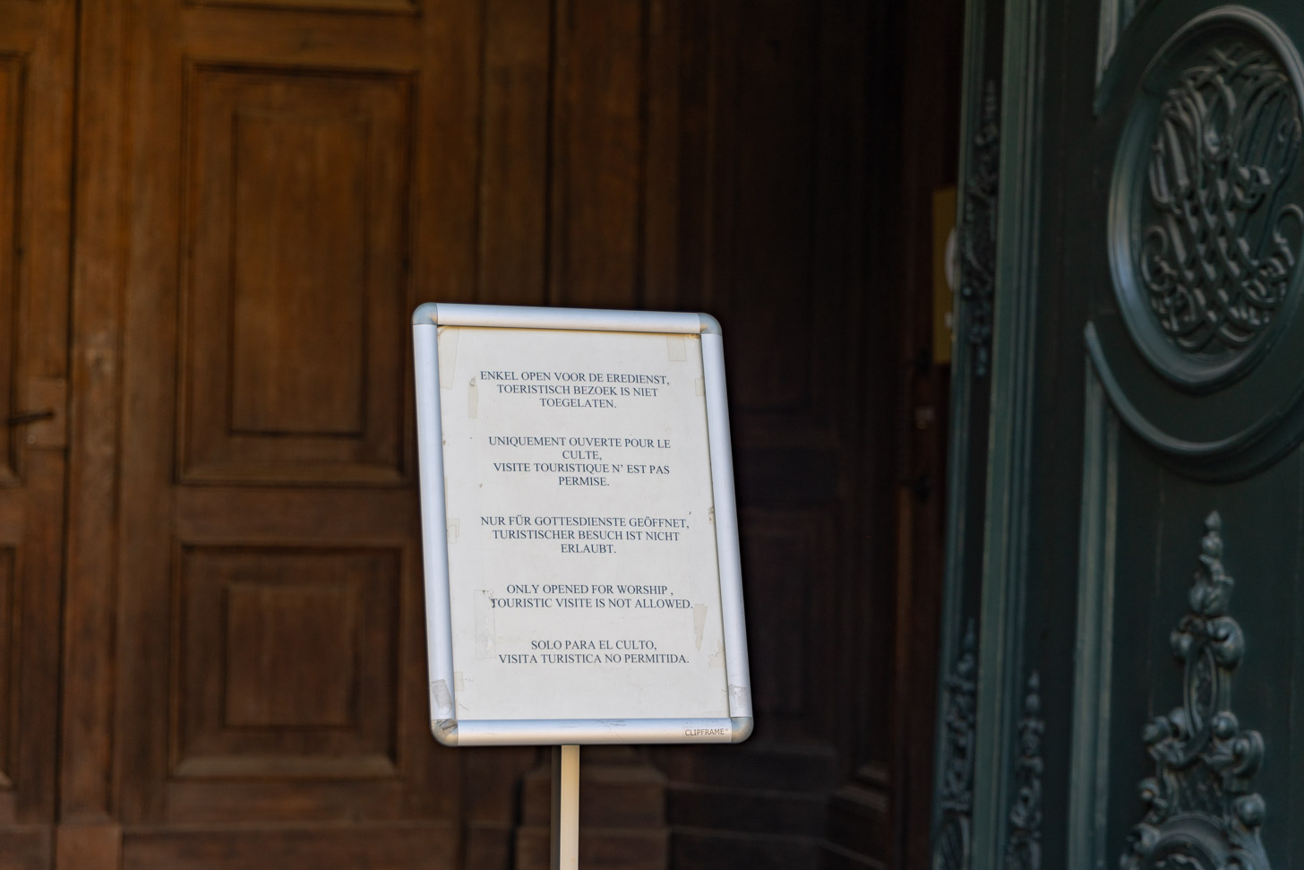 Sint-Carolus Borromeuskerk gesloten