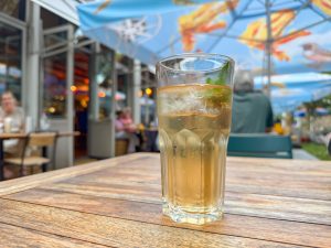 drankje bij de Verkadefabriek