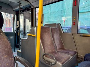met de bus