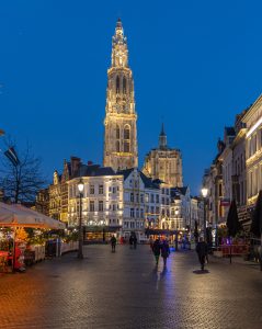 blauw uurtje