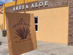 10:10 uur - bezoek aan Aruba Aloe
