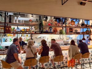 19:30 uur - diner bij Lima Bistro