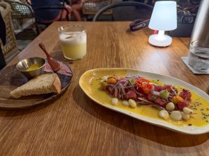 19:30 uur - diner bij Lima Bistro