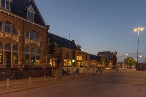 Klokslag 22:30 uur arriveer ik in Roosendaal