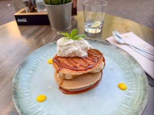 18:25 uur - diner bij Harry